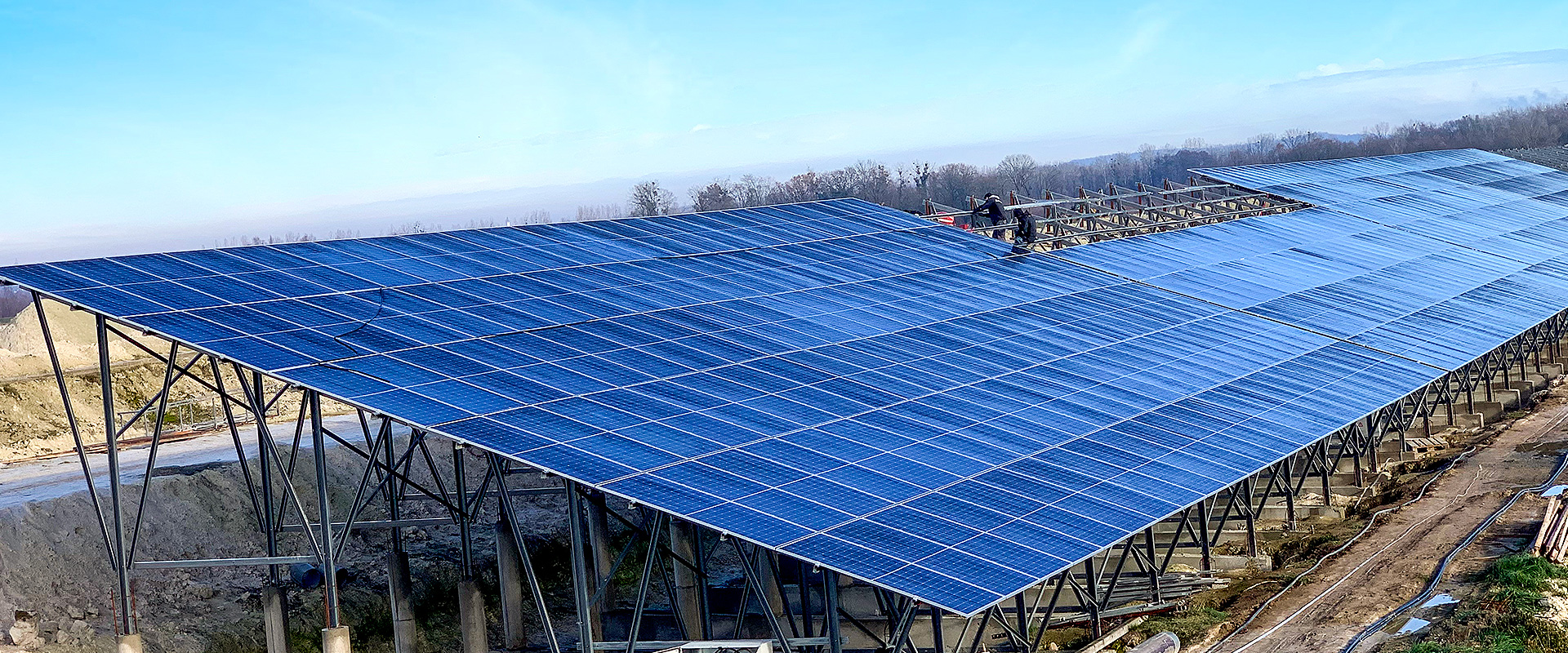Structure d'auto à panneau solaire